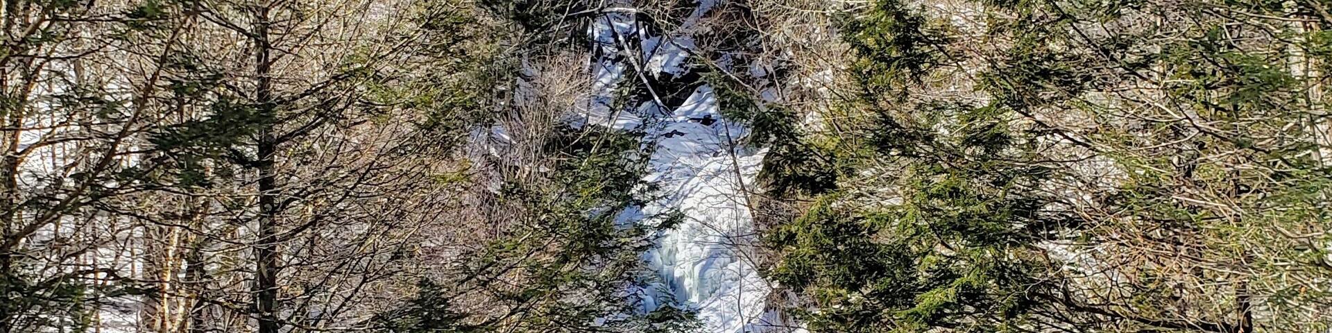 Frozen Sanderson Brook Falls in Chester