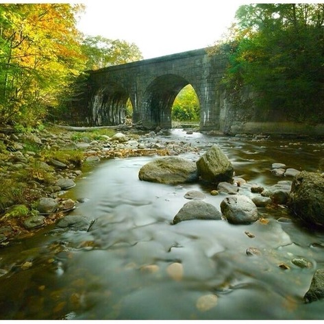 An amazing keystone arch bridge!