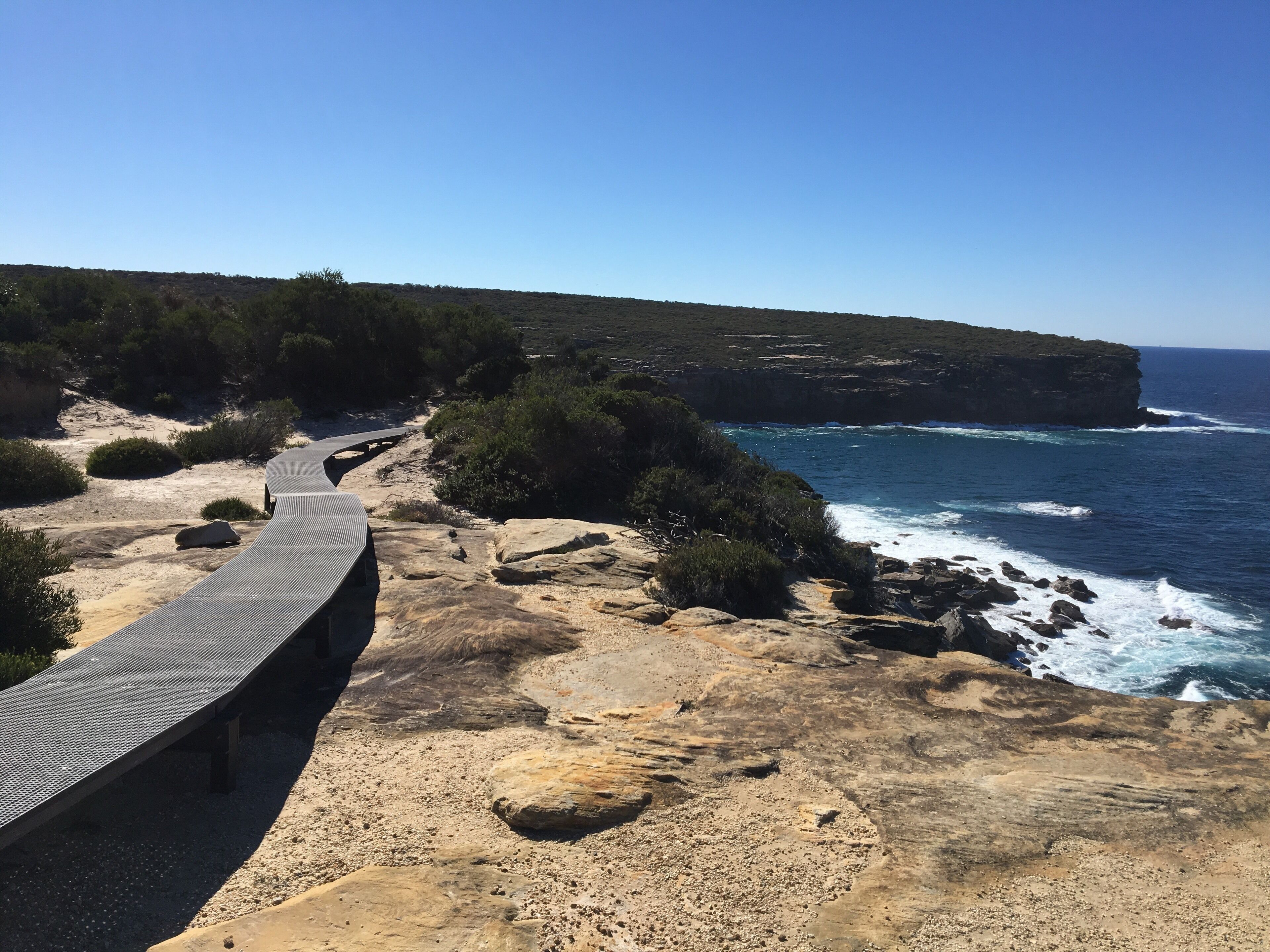The National Park has extended the pathway from the lookout to meet up with the Southern end of the track to Otford. A great place to spot whales!