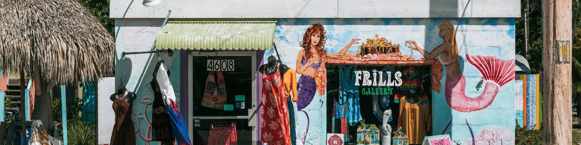 Matlacha featuring a small town or village and outdoor art