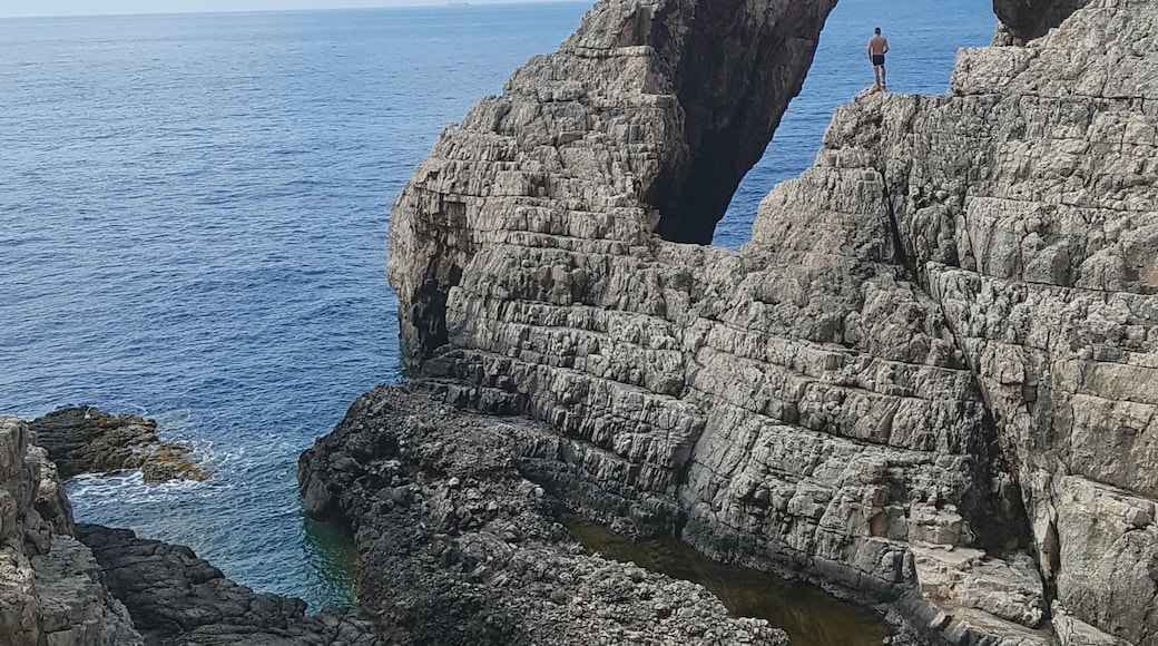 This is on the east side of the island and has a great little coffee shack there very quite a little gem