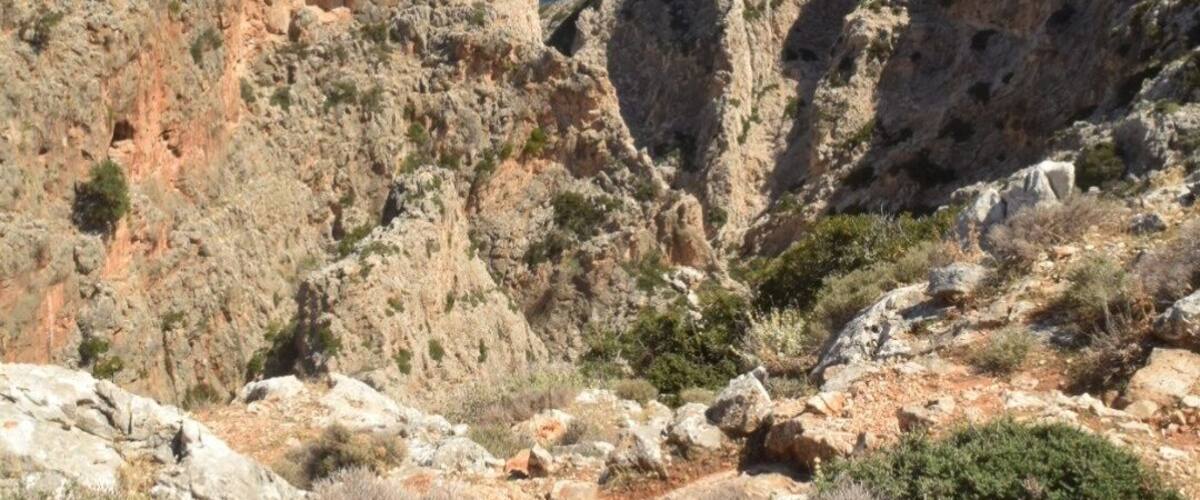 #GreatOutdoors
The "Katholiko" is reputedly the oldest monastery in Crete, and is located in the Avlaki Gorge on the Akrotiri.