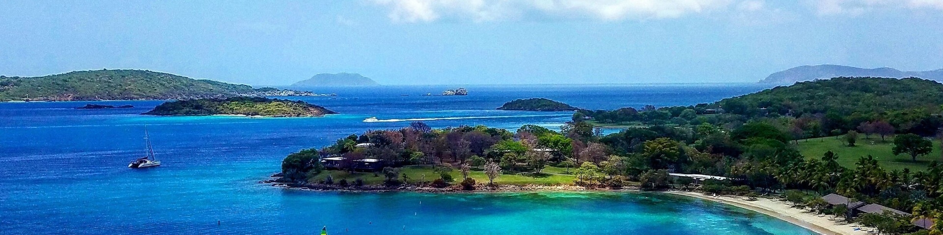 This is an overlook on the way towards Caneel Bay. Stunning! Days off in St. John never dissapoint