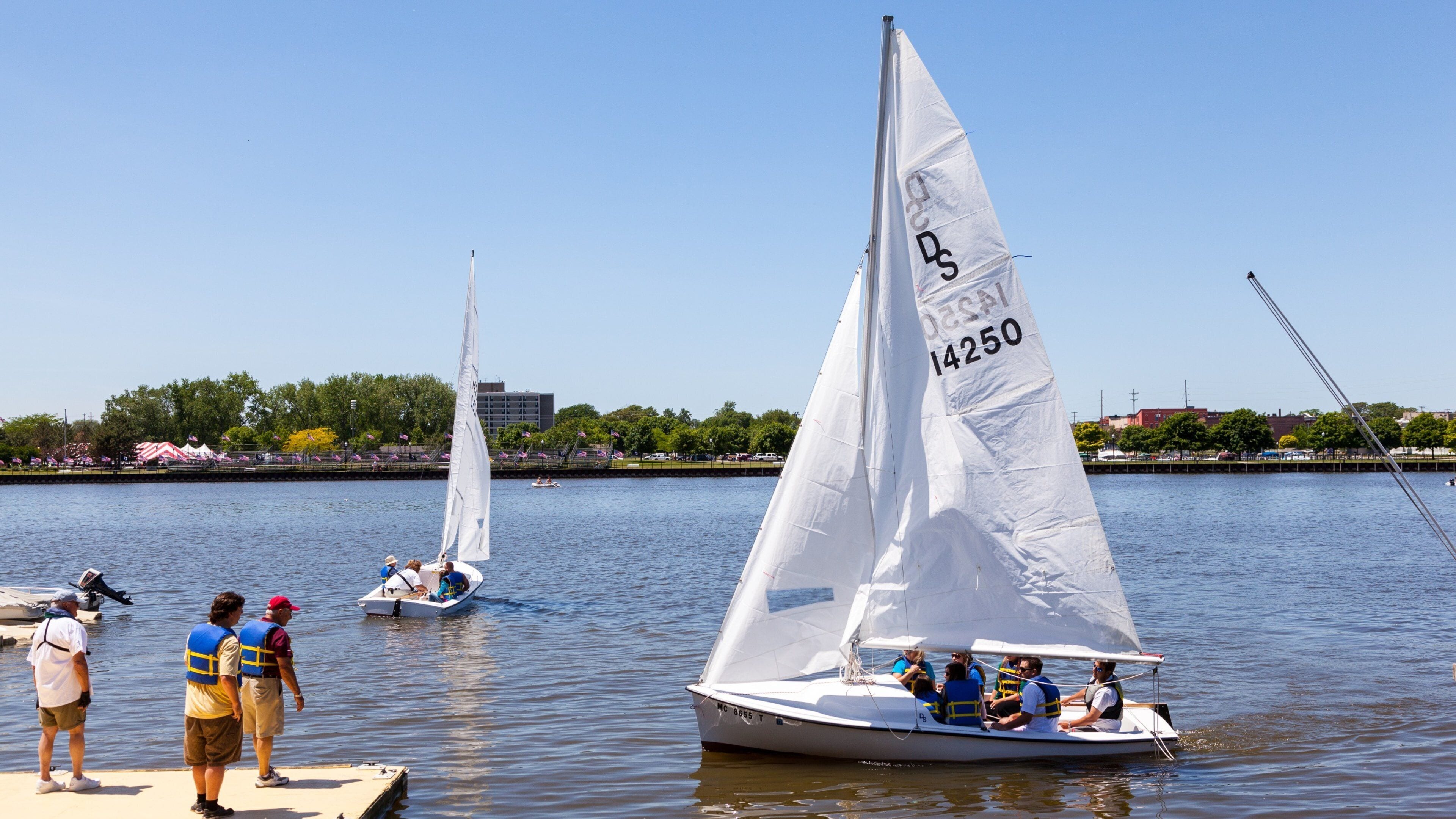 <h2>Top places to stay near the water</h2>