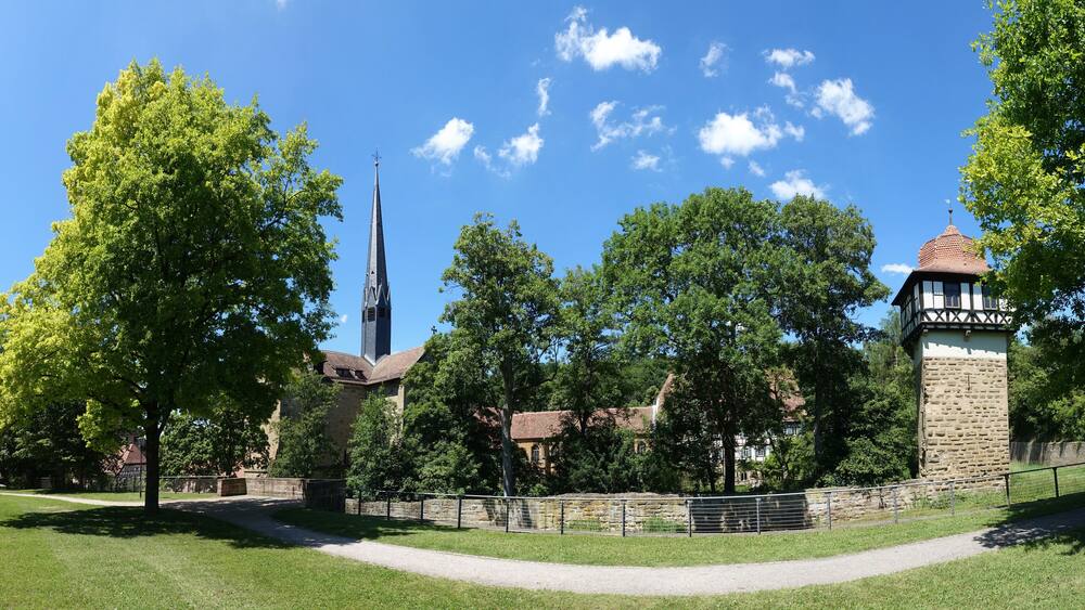 Kirche und Faustturm in Maulbronn