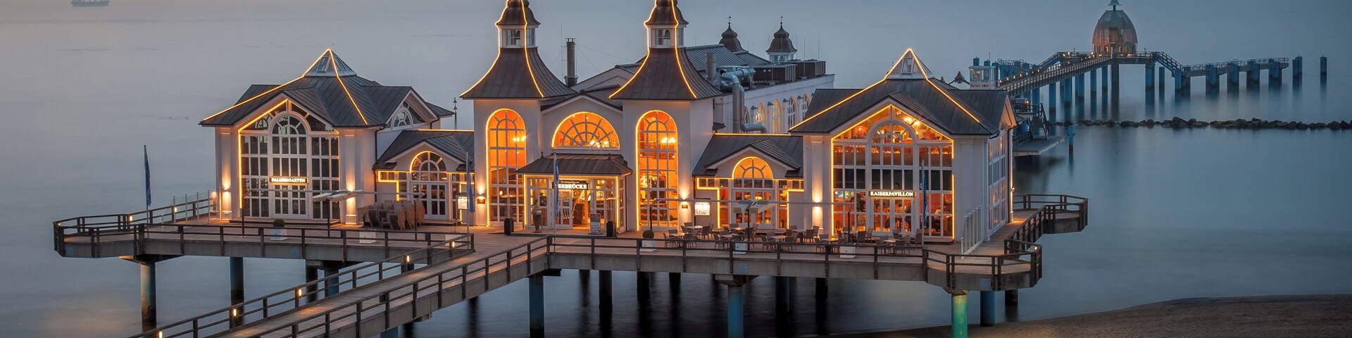 Seabridge Sellin at sunset, Rügen, Mecklenburg-Pomerania, Germany
