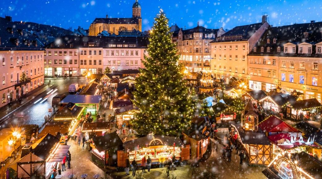 Weihnachtsmarkt in Annaberg-Buchholz im Erzgebirge, Sachsen, Deutschland