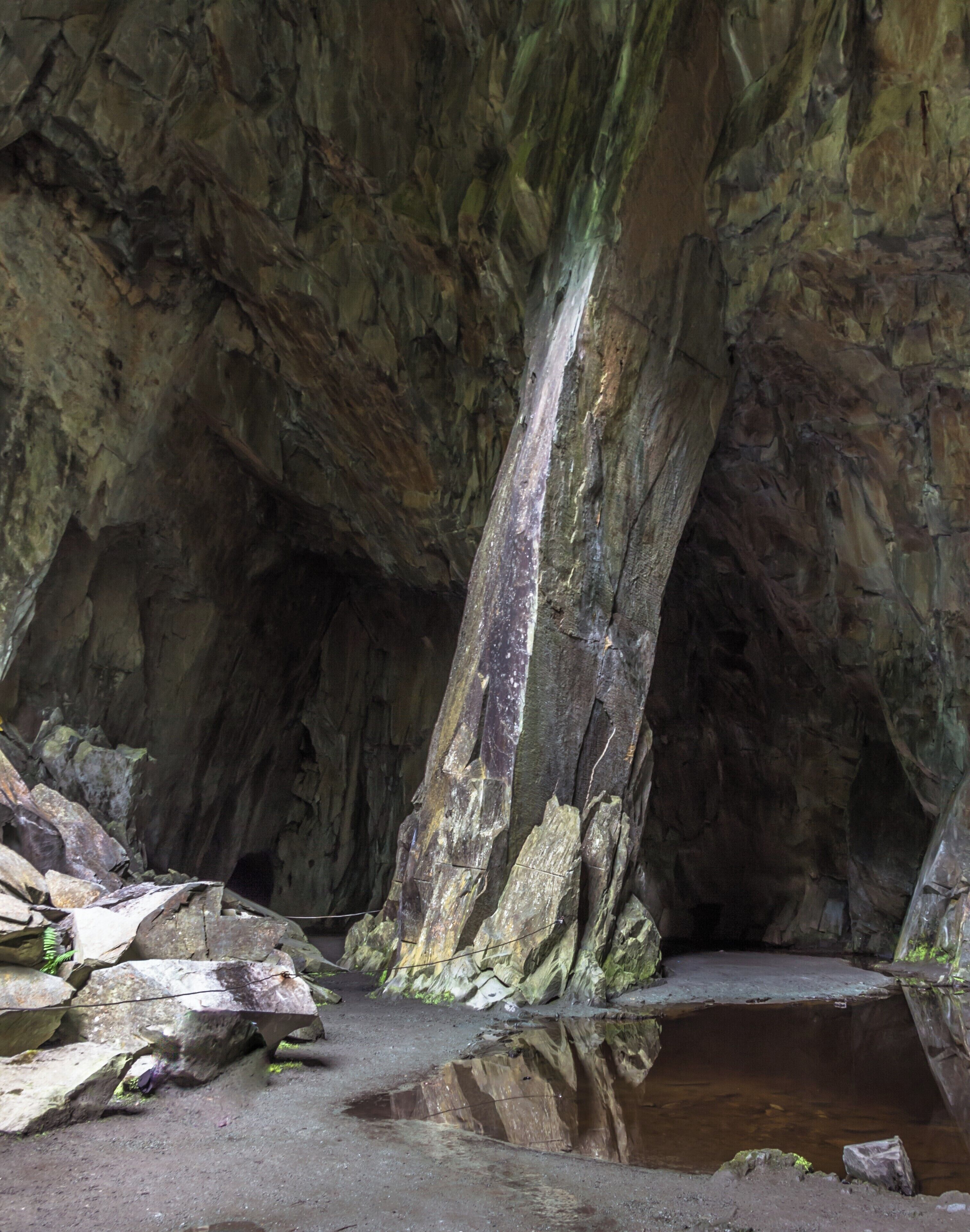 Cathedral Cavern - take a torch