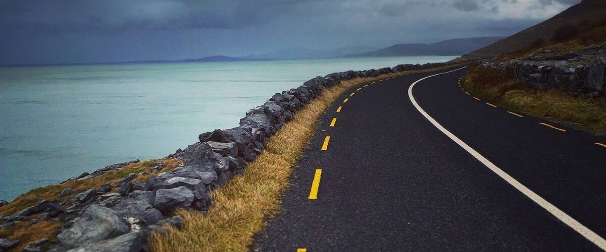 Miles and miles of dark narrow roads highlighted with blue views. Or green, yellow and grey if you're into that. In the top 10 drives of my life.
#blue