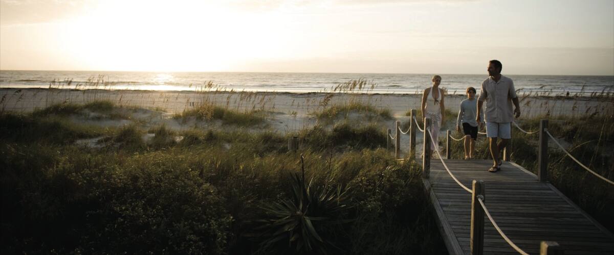 ヒルトン ヘッド フィーチャー 自然の風景, 夕焼け と ビーチ
