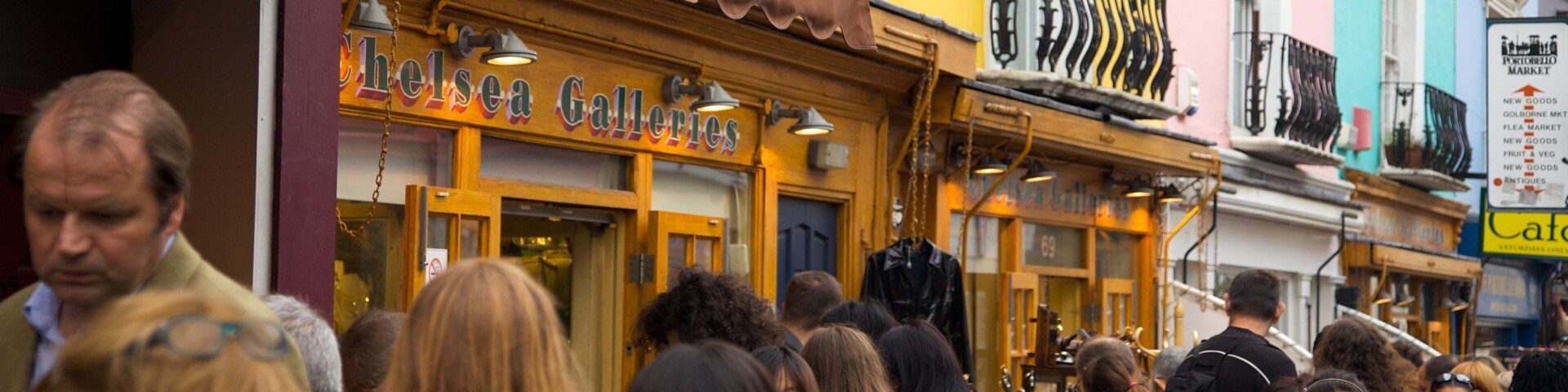 Notting Hill as well as a large group of people