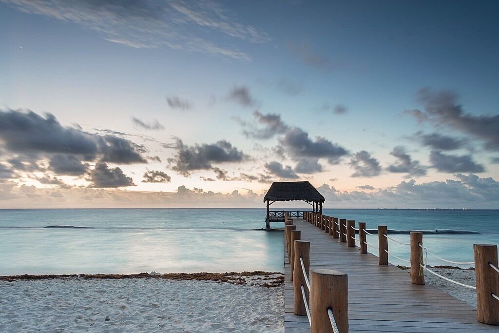 Sunrise, pier, white sands, what more could a photographer want/need??

#bvsquad
#beach
#beachtips
#pier
#sunrise
#mexico