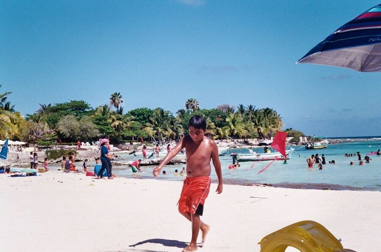 Bring your snorkel and swim with the sea turtles! #lifeatexpedia