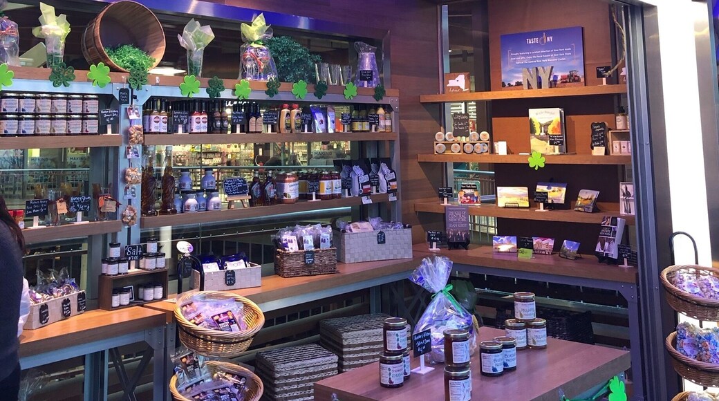 Bar none the coolest welcome center in any state in any city I have ever visited. You could smell the Finger Lakes coffee there was a big I Love NY icon to take pictures and brochures and interactive screens to plan your Upstate New York visit. Also it’s uniquely located in America’s (6th largest mall is what I was told, but definitely the biggest mall I have ever seen). You could also purchase all sorts of regional small farm to table food. Very cool!