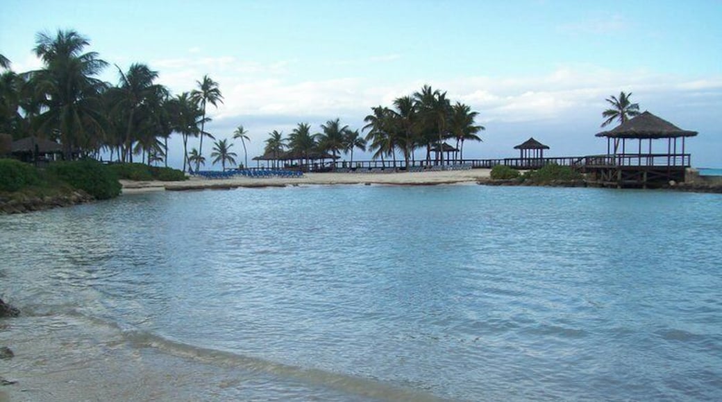 Cable Beach in the Bahamas, cool, clear water and gentle breezes.