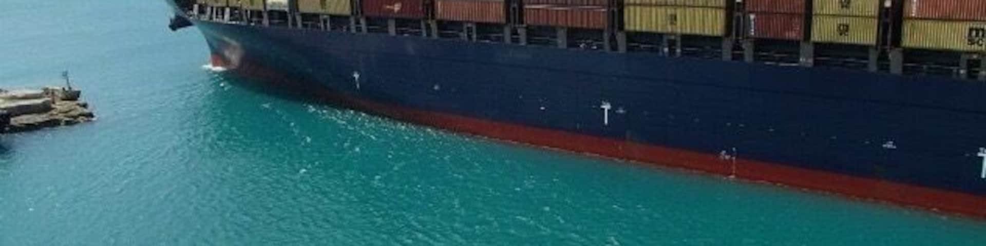 Pretty colors in the bahamas