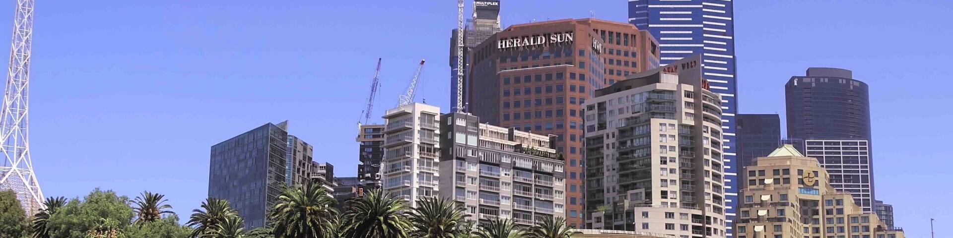 The tallest building you can see in Melbourne ‘Eureka Skydeck’ is 297.3-meter located at Southbank