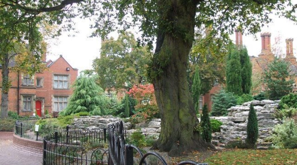Almshouses, Bedworth Landscaped gardens separate the Nicholas Chamberlaine Almshouses from the Bedworth's main shopping precinct.
