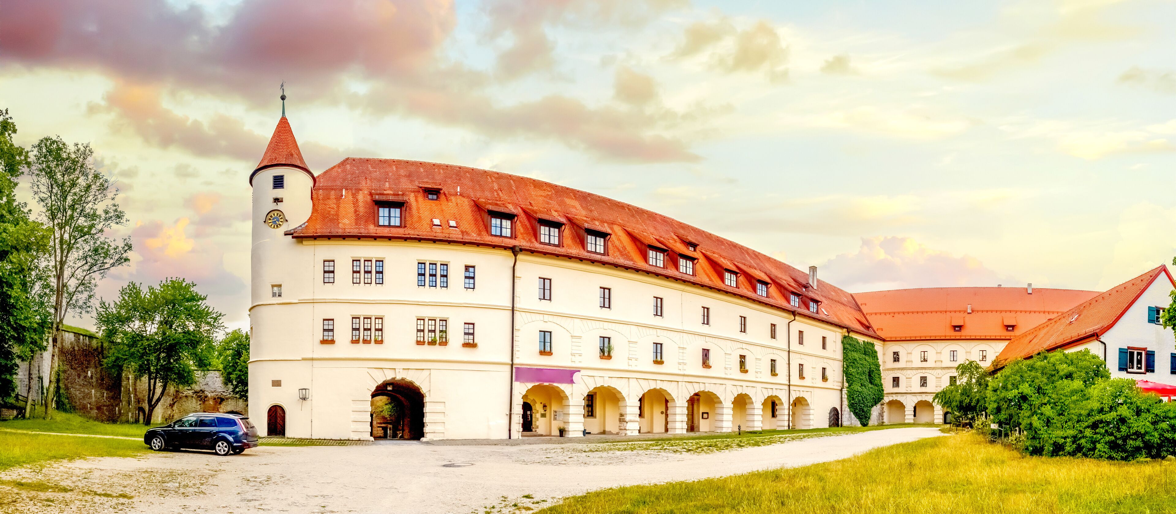 <h2>机场附近的住宿</h2>