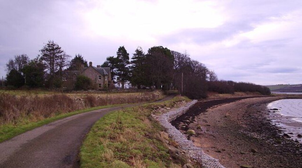 The Road to the old Burial Ground at Balconie point. Looking at the old Manse I think?.