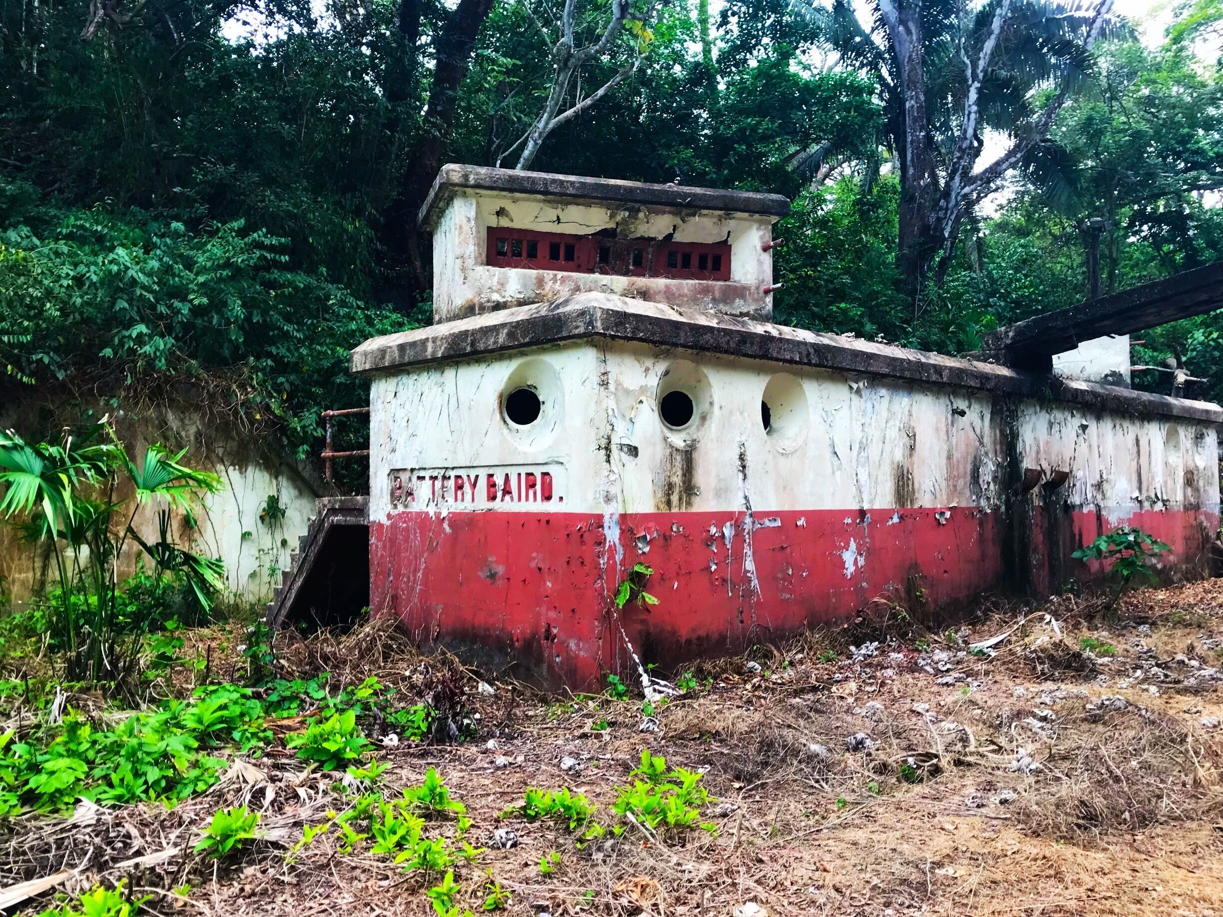 Very close to the marina, There is an old abandoned pre WWI base that is being reclaimed by the rain forest. Bring a flashlight if you want to explore the inside. There are hundreds of bats living there now. Definitely worth checking out!