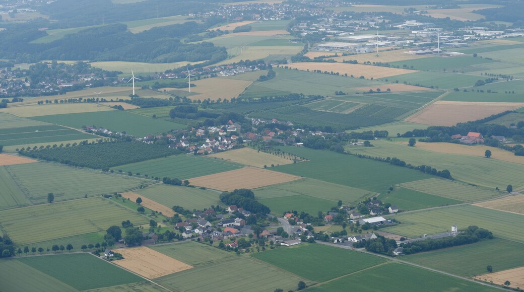 The making of this document was supported by the Community-Budget of Wikimedia Germany. To see other files made with the support of Wikimedia Germany, please see the category Supported by Wikimedia Deutschland.