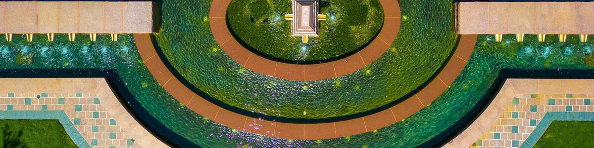 Aerial shot of a fountain at Simpson Plaza, Frisco, Texas