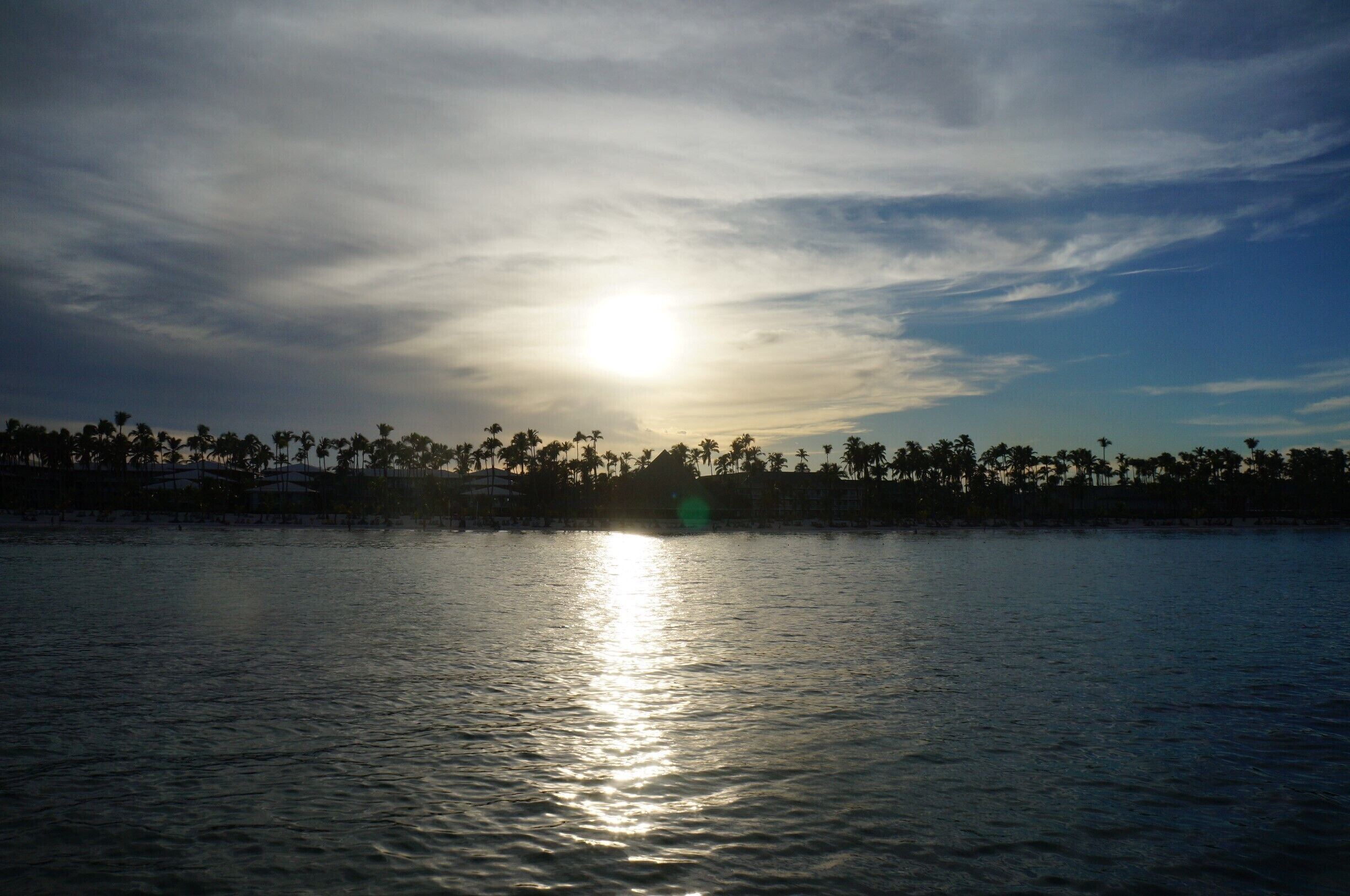 Beautiful sunsets, beautiful people #LifeAtExpedia