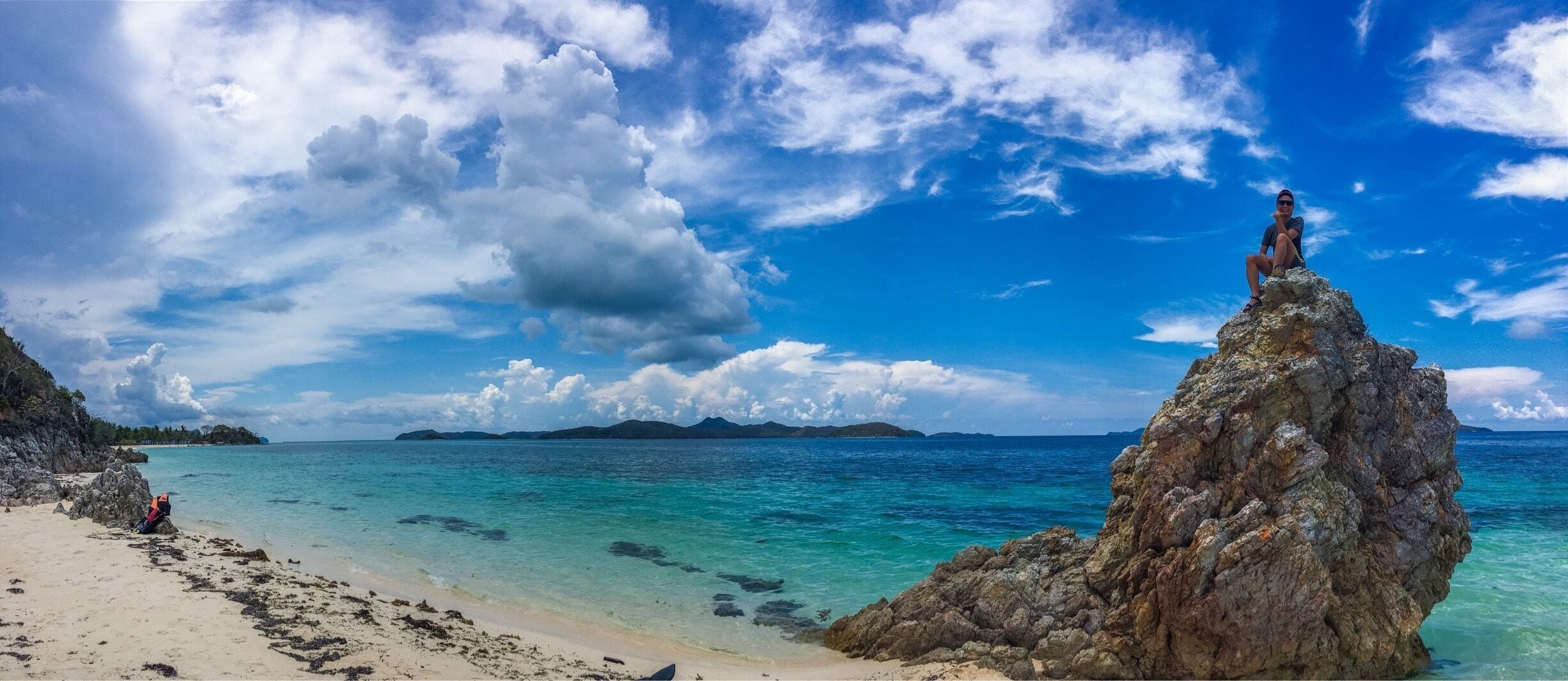 Before climbing a mountain, learn to top a giant rock first. Haha baby steps., 😂🏝 #coron #malcapuyaisland #palawan #philippines #islandlife #beach #summer #peak #rock #travel #explore #sky #panorama #trover #blue