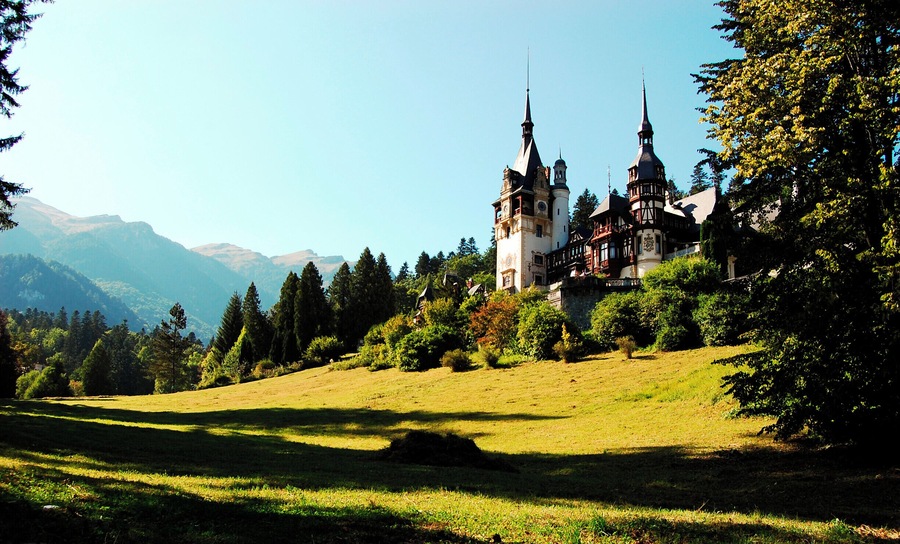 'The mix of modernity, royalness, and humbleness lingering in the air at each and every visit.'
#WeekendGetaway