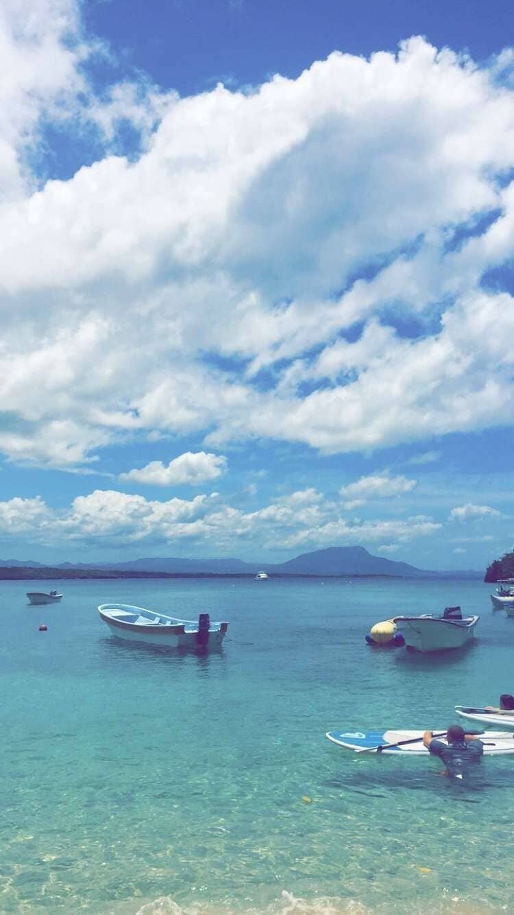 The beach and boat tours are well worth it. 