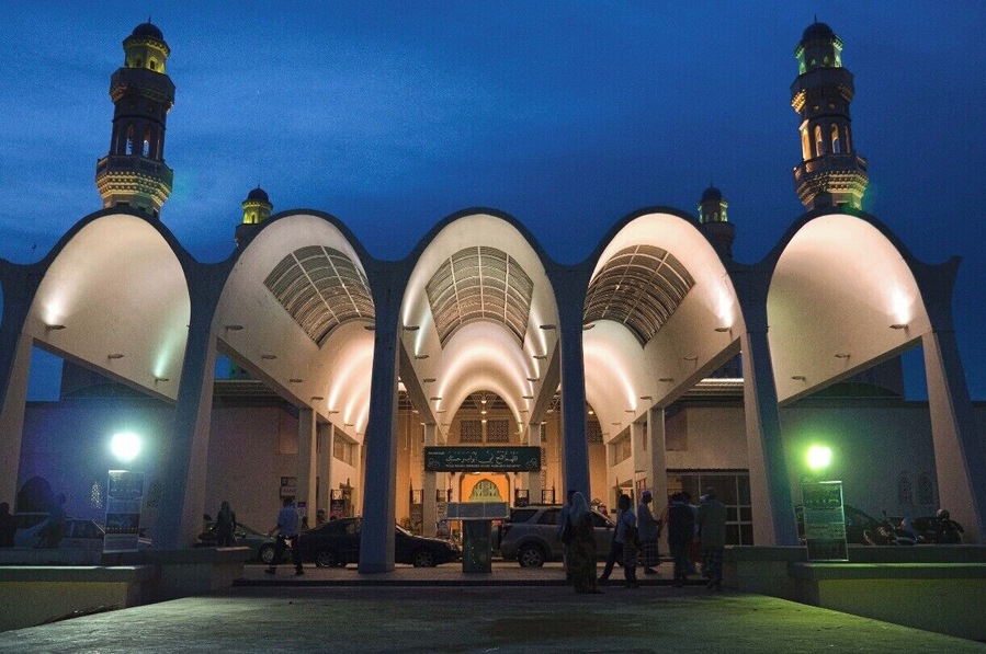 Visit the Floating Mosque at Sunset and you'll be sure to be impressed. Easy to catch local buses here at a very low cost.
