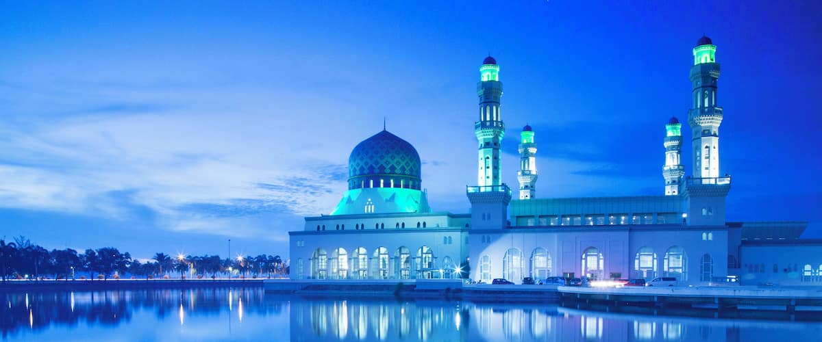 Mosque, Masjid Bandaraya in Kota Kinabalu, Borneo. Blue hour and a very rainy night. Mosquito hell but so nice to see.