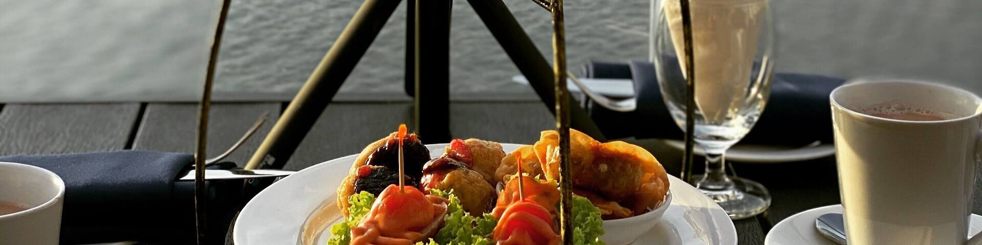 Enjoy hi-tea with a spectacular sunset view. This place is usually crowded on weekends and it’s first come first serve especially for the outer deck seats overlooking the sea.