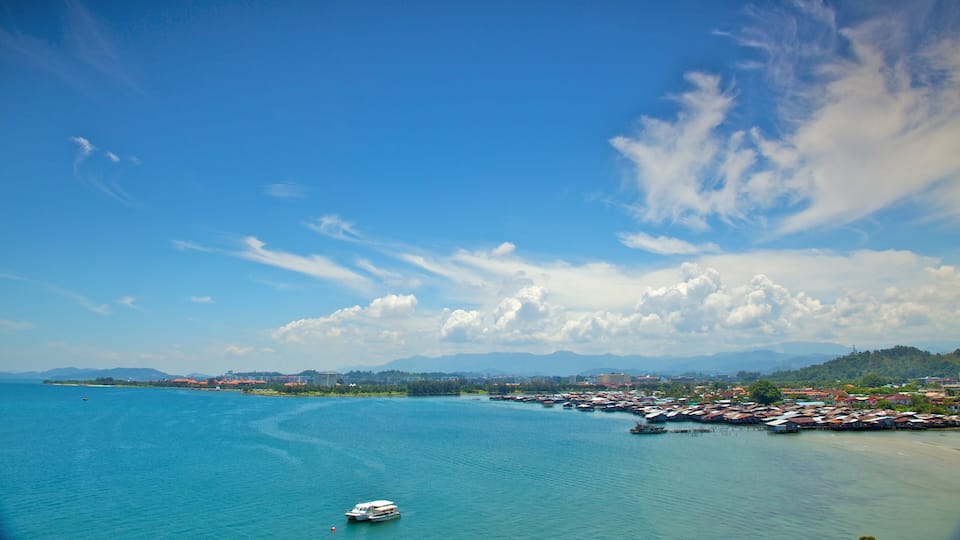 Kota Kinabalu showing a marina, a bay or harbor and a coastal town