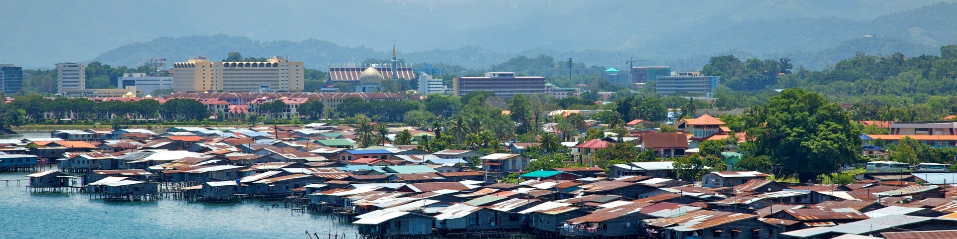 Kota Kinabalu showing a marina, a bay or harbor and a coastal town