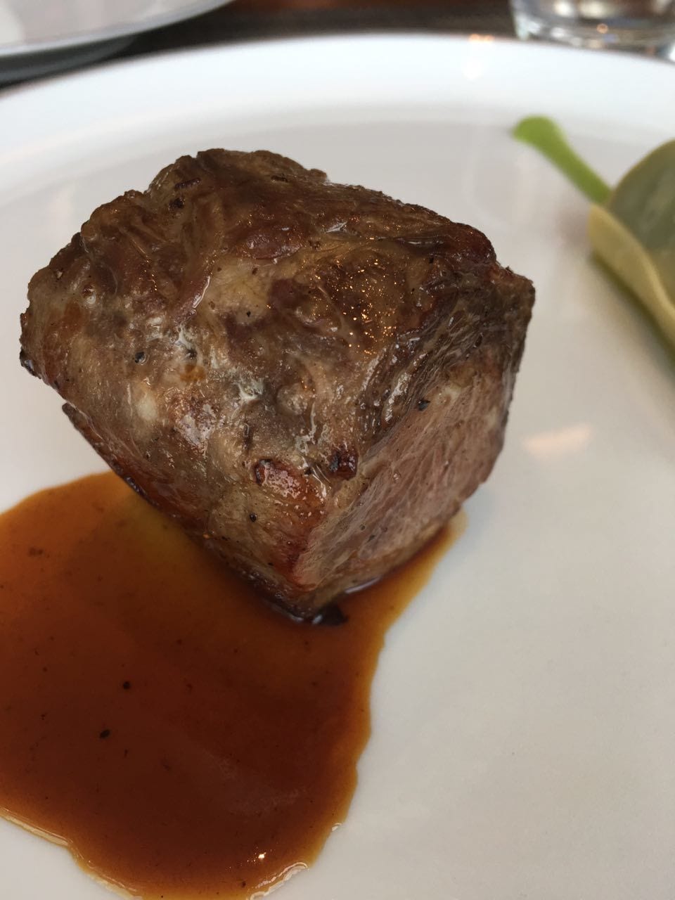 A chunk of beef, nicely tanned!
This was the first dish I had with my Expedian friends during the trip to Busan.

#GoodEats
#LifeAtExpedia