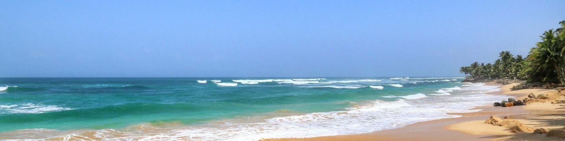 If you are looking to spend your holidays and give yourself a calm and natural treat, with no bars and restaurants, Bentota Beach the most refreshing and relaxing site.
#LifeAtExpedia
#Beach
#Summer
#SriLanka