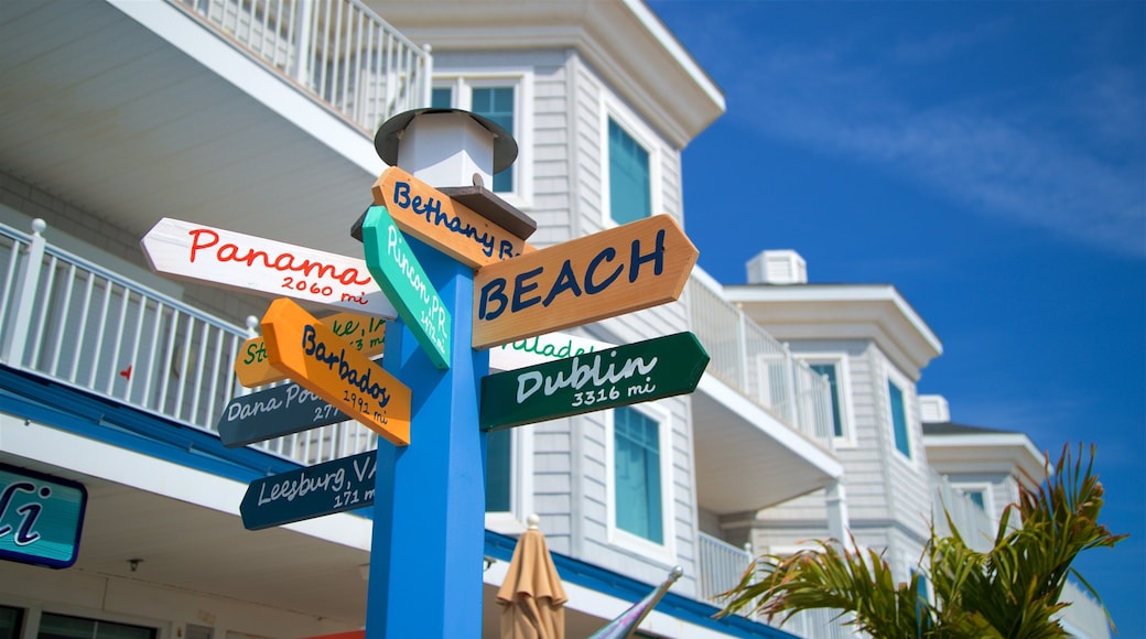 Bethany Beach showing signage