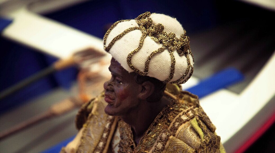 Procida is one of the Flegrean Islands off the coast of Naples in southern Italy. The island is between Cape Miseno and the island of Ischia. With its tiny satellite island of Vivara, it is a comune of the province of Naples, in the region of Campania. It's a particular of a nativity set on the island.