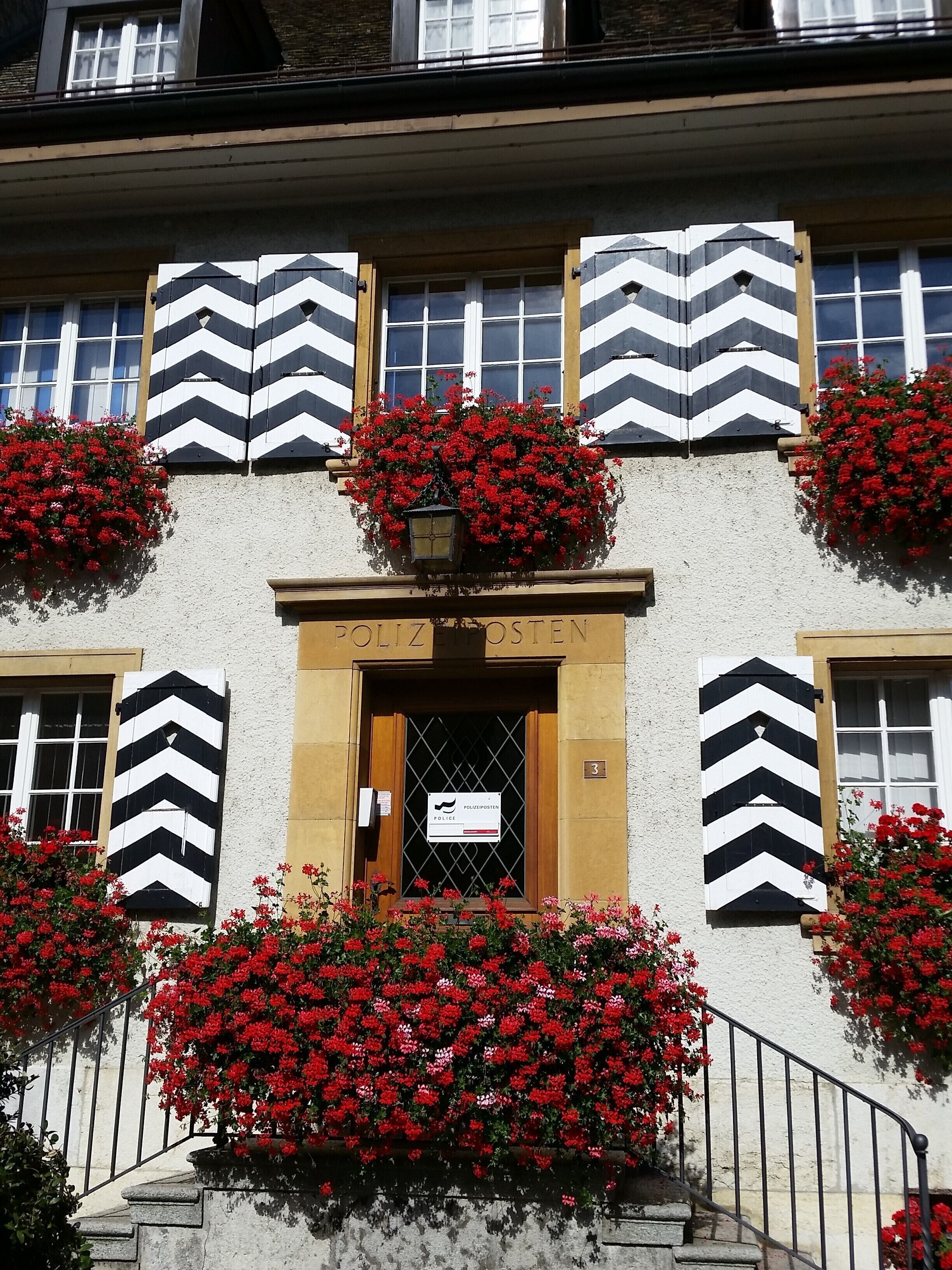 Police Station with charme!