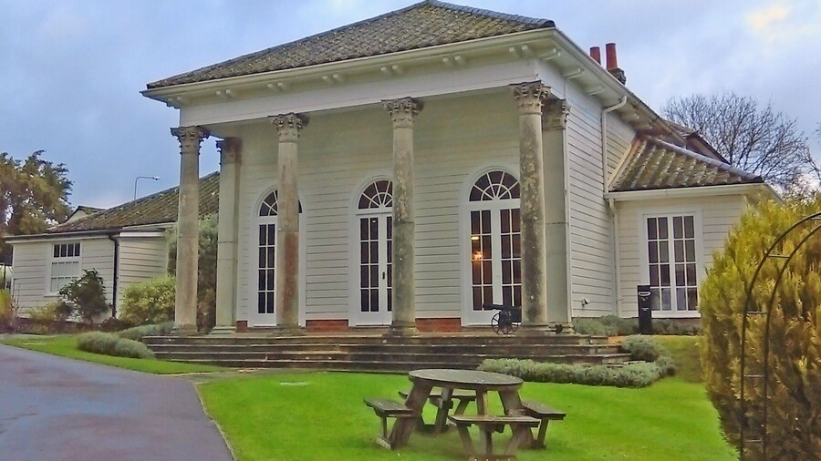 Fontwell house. Fontwell West Sussex #Fontwell #Westsussex