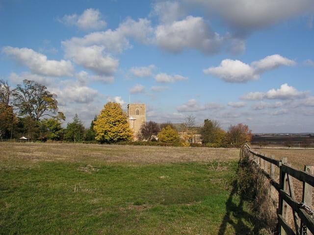Lolworth Church looking N.