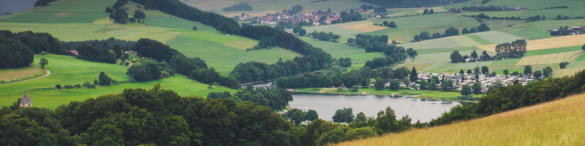 View down to the Diemelsee.
