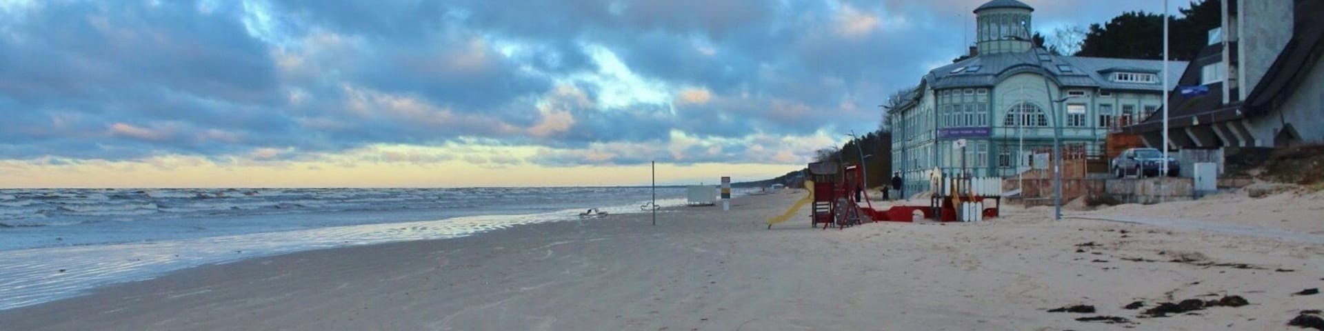 Jurmala Strand bei Riga - auch im Winter wunderschön.
Jurmala Beach near Riga - also a beauty in winter.