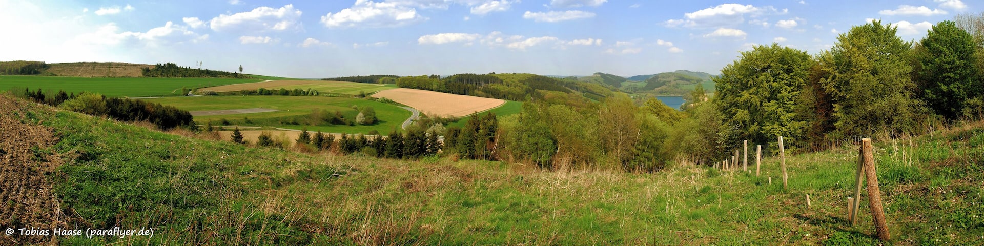 Sauerland panorama – Have been to North Rhine-Westphalia this weekend for vacation, visited the beautiful Sauerland-area. This image has been stitched together from five single shots.