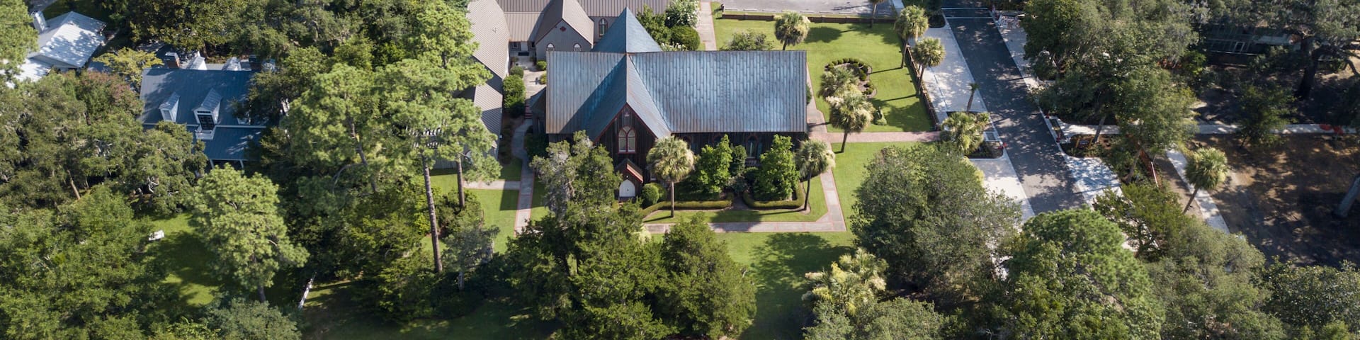 Aerial view of Bluffton, South Carolina including historic houses and Church of the Cross.