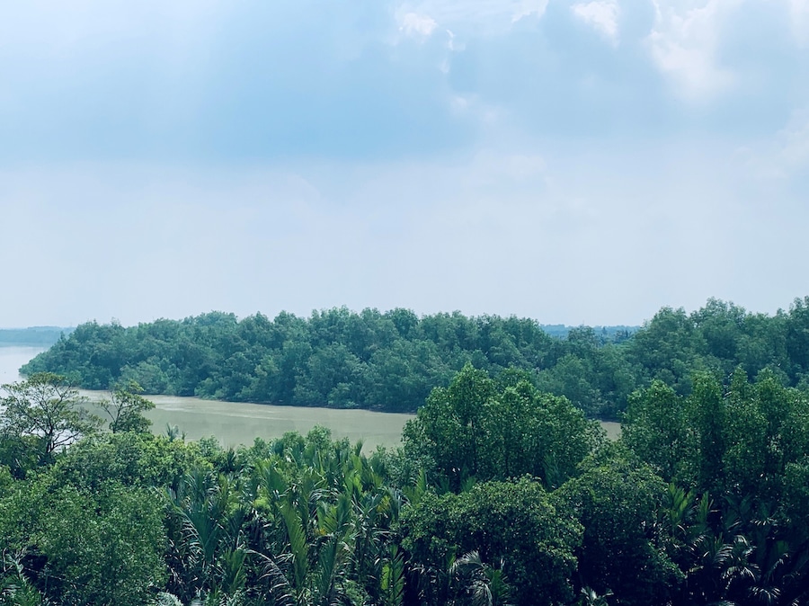 #lifeatexpedia Enjoy a relaxing afternoon drink at the top floor of Apps hotel overlooking the Selangor river.
Did you know that? Selangor river is a major river in Selangor, Malaysia. It runs from Kuala Kubu Bharu in the east and empties into the Straits of Malacca at Kuala Selangor in the west.