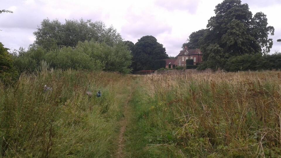 Public footpath along Fulford Ings.