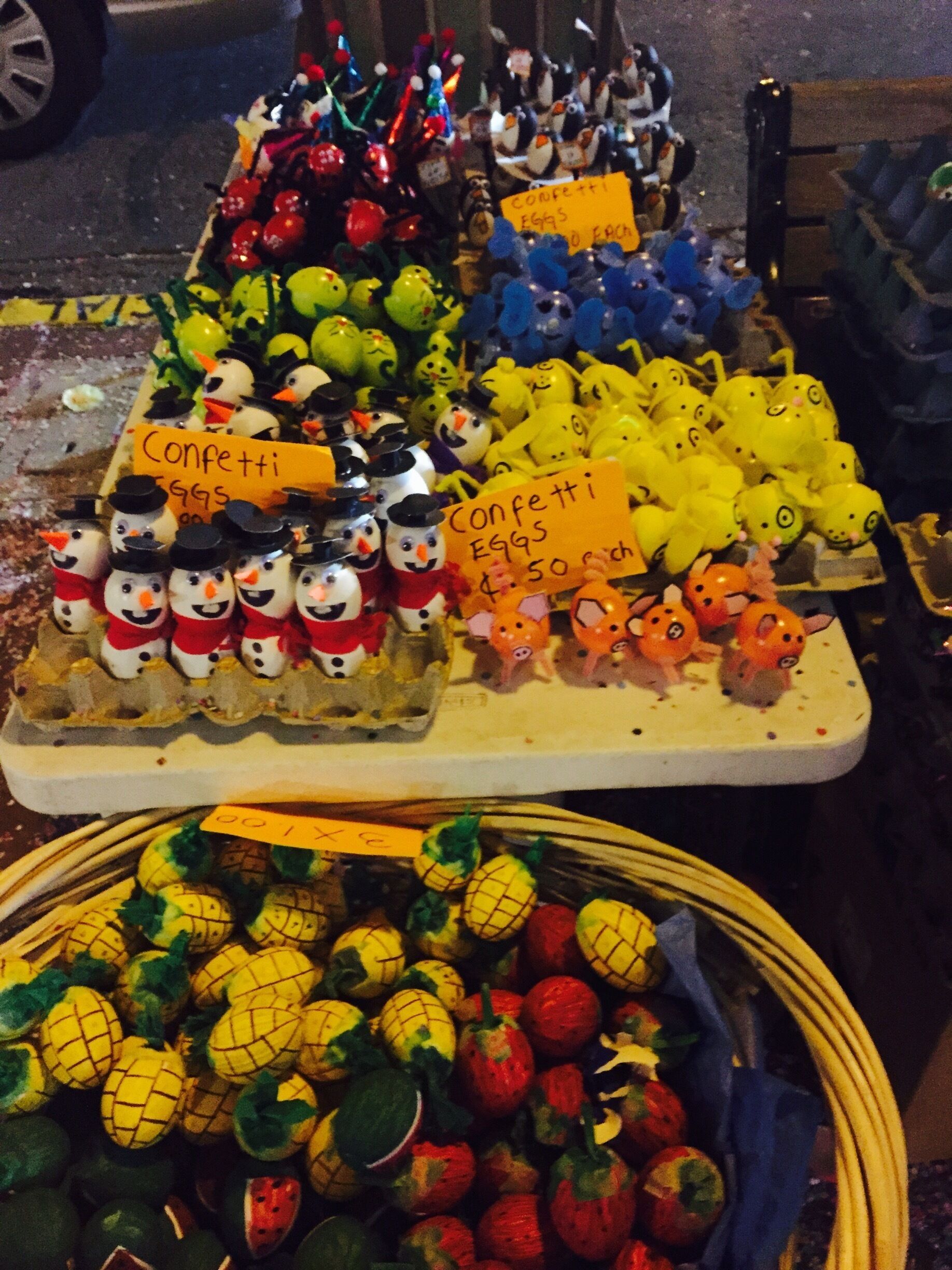 #lafiesta #spanishfestival #streetfair #confetti #decoration #fun #streetfood #culture 